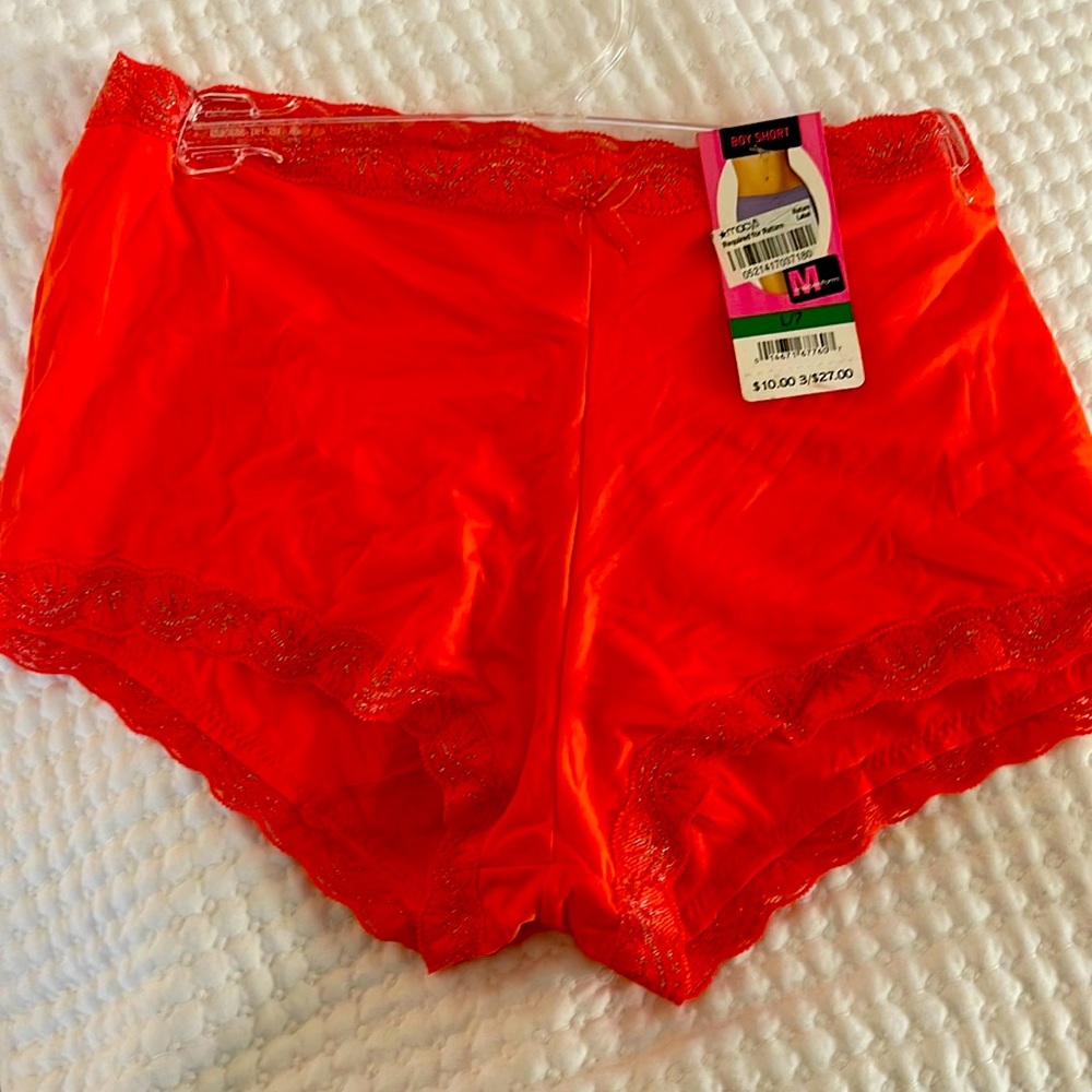 Boy shorts